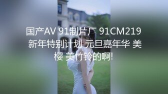 换妻探花两对夫妻KTV唱歌  一人一个埋头口交 翘起屁股后入抽插 操完继续唱唱歌