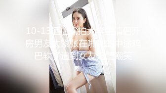 在高尔夫球场上，辉煌和美丽并不能说明什么。杰西和莱西需要跟上他们圈子里的商人，所以莱西建议他们聘请一位可以帮助他们找到自己状态的教练。 00_00_05-