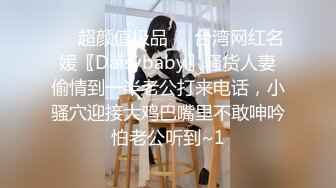 顶级绿帽推特人类高质量淫乱夫妻【小鲸鱼】私拍，酒店遛狗男厕PUA后入，全程高能