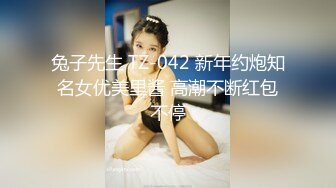 AV大师高清视角高颜值妹子自慰啪啪，大黑牛震动深喉特写抽插无毛肥逼