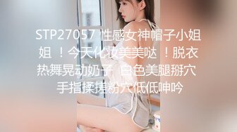  精彩4P两个风骚老阿姨床上调教小鲜肉和渣女小嫩妹激情啪啪