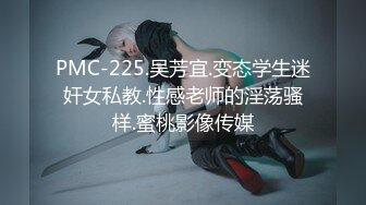 两个巨骚熟女【养生私密保健】酒店约两男4P大战边操边直操,场面淫荡战况激烈，套子都干得掉在逼里