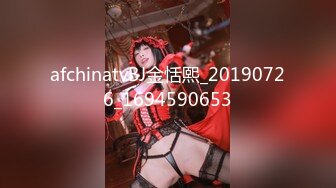  酒店里操丰满韵味十足的妖艳少妇熟女超多角度啪啪摄影师很用心征服熟女