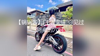 熟女人妻露脸口交，争抢吃鸡鸡，双飞大战，换着玩耍无套体外射精