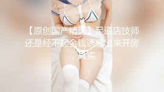 【新速片遞】  漂亮熟女人妻深喉吃鸡啪啪 被黑祖宗大肉棒无套猛怼 口爆吃精 美女与野兽就这么简单粗暴 