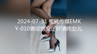 吊钟大奶妹子洗澡自拍