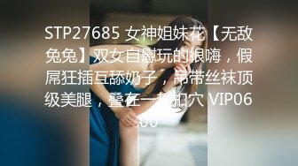   女儿上网课，老父亲也要上