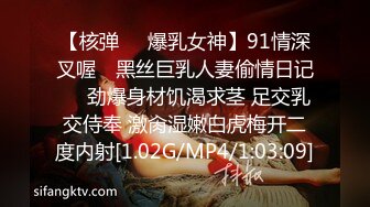 2024年最新大神破解，【印象足拍48、65】，两个学生妹，满脸的青涩，很听话很配合