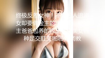 大神偷拍 宽松天蓝连衣裙美少妇通透CD淡紫色内裤粉罩 白色超短骚货