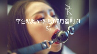 深夜大战红裙眼镜熟女扣穴吸吮奶子穿上情趣肚兜翘大屁股舔屌正入抽插猛操