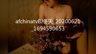 眼镜哥酒店约操朋友介绍❤️零零后极品白皙嫩乳少女，逼紧胸挺  4K高清版