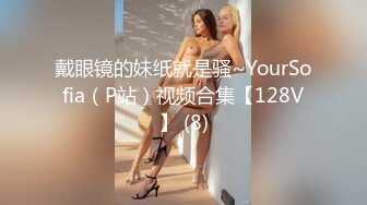 大老黑的精彩4P，不带套就他么干，玩弄两个骚逼少妇，国人小哥指挥，大鸡巴疯狂抽插多体位玩弄